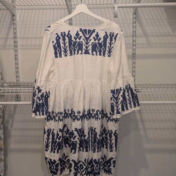 Greek dress - Picture 3 of 7